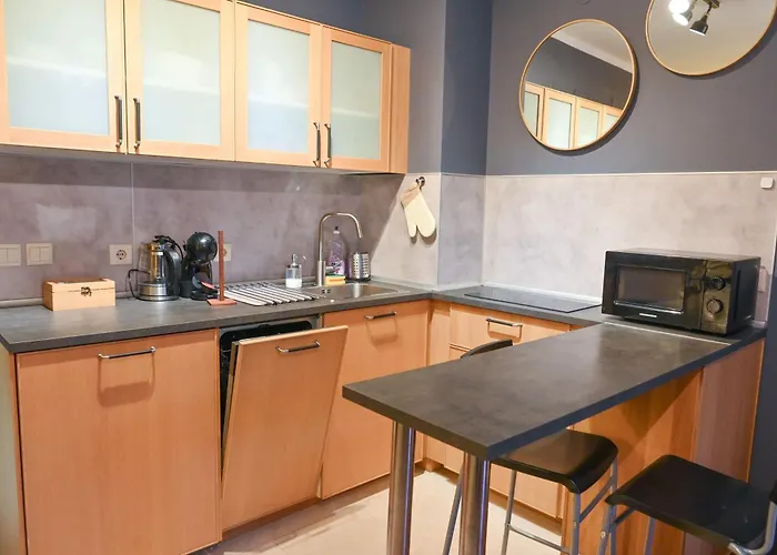 Апартамент Gondola Retreat - Cozy 1br Near The Lift By Flat Mаnager Банско